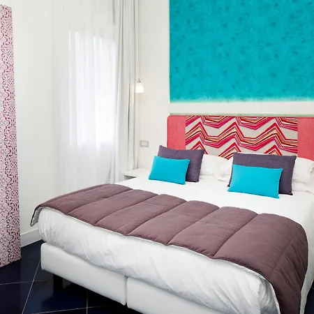 Otel Hotel Nice 3*