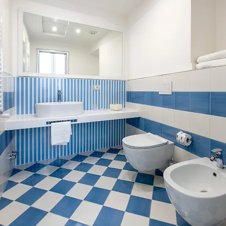 Otel Hotel Nice 3*