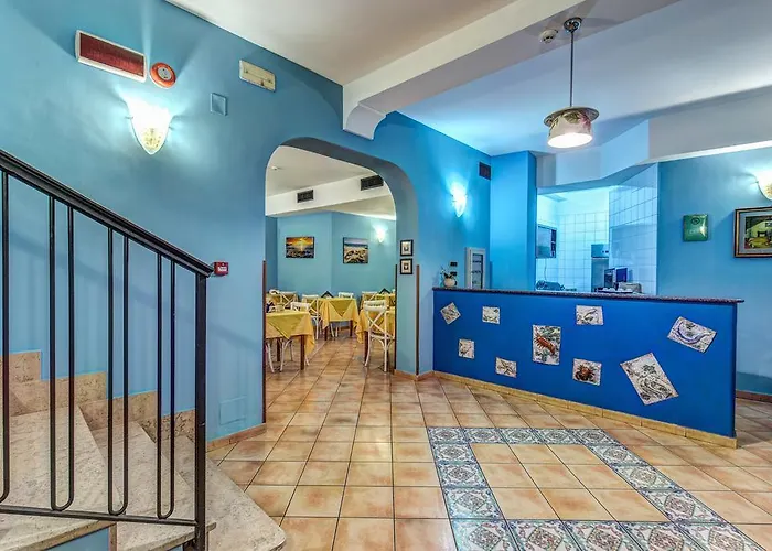 Hotel Nice 3* Сорренто