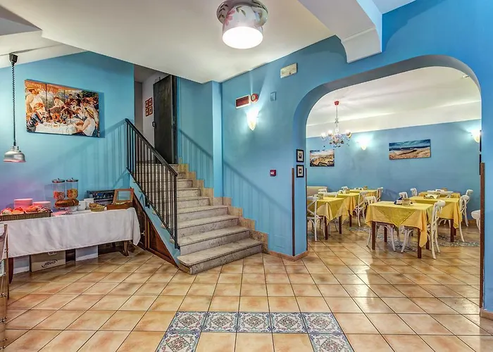 Hotel Nice Сорренто